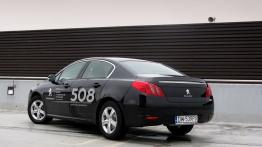 Peugeot 508 Sedan 1.6 e-HDi FAP 112KM - galeria redakcyjna - widok z tyłu