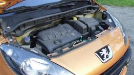 Peugeot 1007 1.4 - silnik
