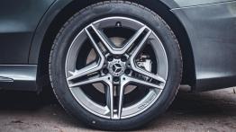 Mercedes Klasa C 220d 4MATIC - galeria redakcyjna 