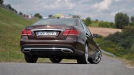 Mercedes Klasa E W212 Facelifting - galeria redakcyjna - widok z tyłu