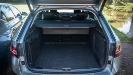Skoda Superb Limousine vs Combi - galeria redakcyjna - bagażnik