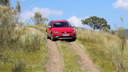 Volkswagen Golf VII Alltrack - galeria redakcyjna - widok z przodu