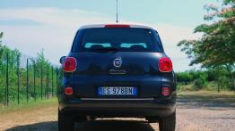 Fiat 500L Living 1.6 MultiJet II 105KM - galeria redakcyjna - widok z tyłu
