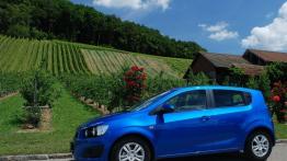 Chevrolet Aveo T300 - galeria redakcyjna - lewy bok