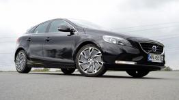 Volvo V40 II Hatchback 1.6 T3 150KM - galeria redakcyjna - widok z przodu