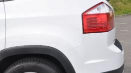 Chevrolet Orlando Minivan 2.0D 130KM - galeria redakcyjna - lewe tylne nadkole