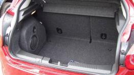 Fiat Bravo - tył - bagażnik otwarty