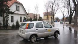 Suzuki Ignis 1.3 16V 2 WD - prawy bok