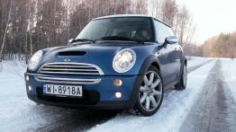 Mini Cooper S - galeria redakcyjna - widok z przodu