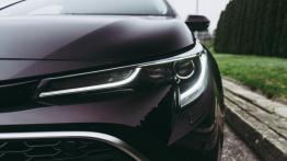 Toyota Corolla 2.0 Hybrid Dynamic Force 180 KM - galeria redakcyjna - widok z przodu