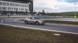 Infiniti Q30 Cup - galeria redakcyjna - prawy bok
