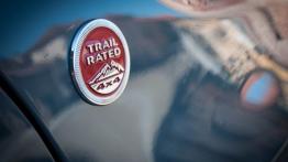 Jeep Renegade Trailhawk MultiJet - galeria redakcyjna - emblemat boczny
