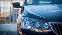Skoda Fabia Combi 1.2 TSI Style - galeria redakcyjna - prawy przedni reflektor - wyłączony