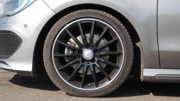 Mercedes CLA Coupe 200 156KM - galeria redakcyjna - koło