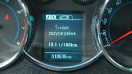 Chevrolet Cruze Sedan 1.8 141KM - galeria redakcyjna - komputer pokładowy