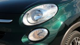 Fiat 500L Trekking 1.6 MultiJet II - galeria redakcyjna - lewy przedni reflektor - wyłączony