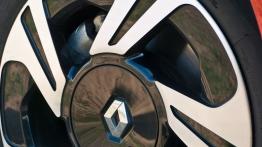 Renault Twingo II Hatchback 3d Facelifting 1.2 16V 75KM - galeria redakcyjna - koło