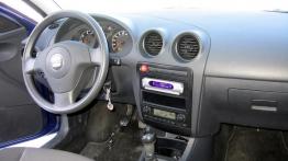 Seat Cordoba 1.4 16V (75 KM)  23.03.2006 - kokpit