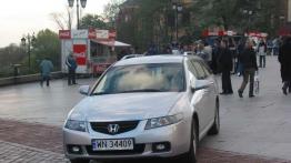 Honda Accord Tourer 2.0 Comfort - widok z przodu