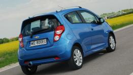 Chevrolet Spark II Hatchback 1.2L DOHC 81KM - galeria redakcyjna - widok z tyłu
