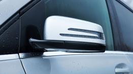 Mercedes Klasa B W246 Sports Tourer 180 BlueEFFICIENCY 122KM - galeria redakcyjna - lewe lusterko ze