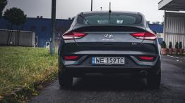 Hyundai i30 Fastback 1.4 T-GDI 140 KM - galeria redakcyjna  - widok z tyłu