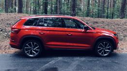 Skoda Kodiaq Sportline 2.0 TSI 180 KM - galeria redakcyjna - prawy bok