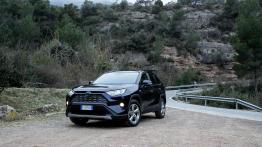 Toyota RAV4 2.5 Hybrid Dynamic Force 218 KM - galeria redakcyjna - inne zdjęcie