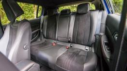 Peugeot 308 GT 1.6 e-THP 205 KM - galeria redakcyjna - tylna kanapa