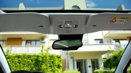 Peugeot 208 5d Facelifting 1.2 PureTech 110 KM - galeria redakcyjna - obszar nad lusterkiem wsteczny