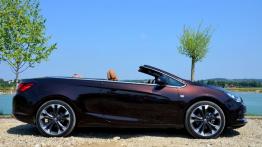 Opel Cascada 2.0 BiTurbo CDTI ecoFLEX 195KM - galeria redakcyjna - prawy bok