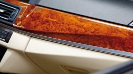 BMW seria 5 Touring Alpina - deska rozdzielcza