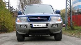 Mitsubishi Pajero 3.2 DID - widok z przodu