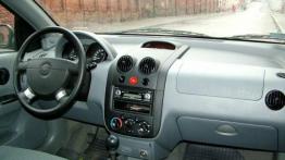 Chevrolet Aveo 1.4 16V SX (5d.) - pełny panel przedni