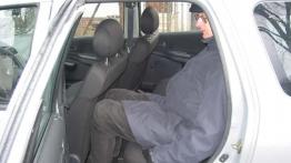 Suzuki Ignis 1.3 16V 2 WD - tylna kanapa