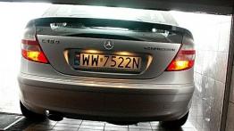 Mercedes Klasa C180K SportCoupé - galeria redakcyjna - widok z tyłu