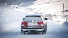 Mercedes klasy E All-Terrain - uterenowiona limuzyna