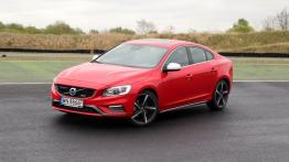 Volvo S60 II Facelifting 2.0 T6 Drive-E 306 KM - galeria redakcyjna - widok z przodu
