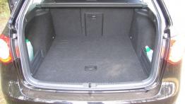 Volkswagen Passat B6 Variant 2.0 TSI 200KM - galeria redakcyjna - bagażnik