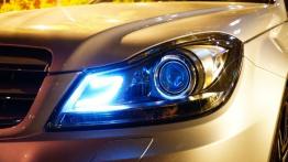 Mercedes Klasa C W204 Kombi T204 Facelifting 180 BlueEFFICIENCY 156KM - galeria redakcyjna - lewy pr