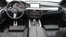 BMW X5 F15 - galeria redakcyjna - pełny panel przedni