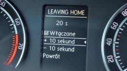 Skoda Octavia RS wewnątrz - komputer pokładowy