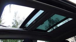 Peugeot 1007 1.4 - szyberdach od wewnątrz