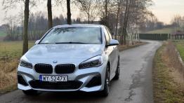 BMW Seria 2 Active Tourer 225xe - galeria redakcyjna - widok z przodu