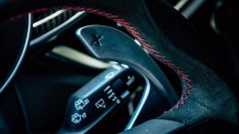 Alfa Romeo Stelvio Quadrifoglio - galeria redakcyjna - manetka zmiany biegów pod kierownic?