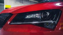 Skoda Superb 2.0 TSI 220 KM Sportline - galeria redakcyjna