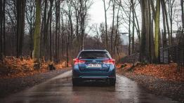 Toyota Auris Touring Sports Hybrid - galeria redakcyjna - widok z tyłu