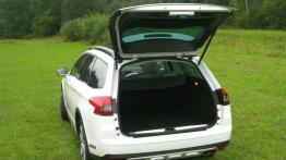 Citroen C5 III CrossTourer 2.2 HDi - galeria redakcyjna - tył - bagażnik otwarty