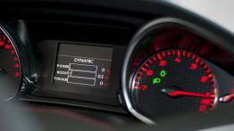 Peugeot 308 GT 1.6 e-THP 205 KM - galeria redakcyjna - zestaw wskaźników