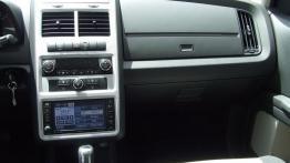 Dodge Journey 2.0 CRD DCT - galeria redakcyjna - deska rozdzielcza